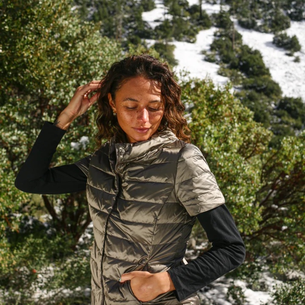 Anorak Short Sleeve Puffer Jacket sold out color!